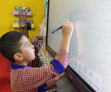 Teknologi Untuk Anak Usia Dini: Bijak Dan Bermakna